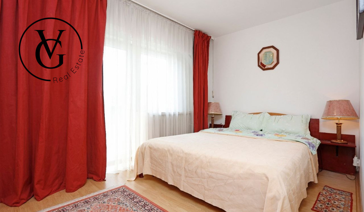 Apatament 3 camere -Parcare privata -Piata Victoriei 