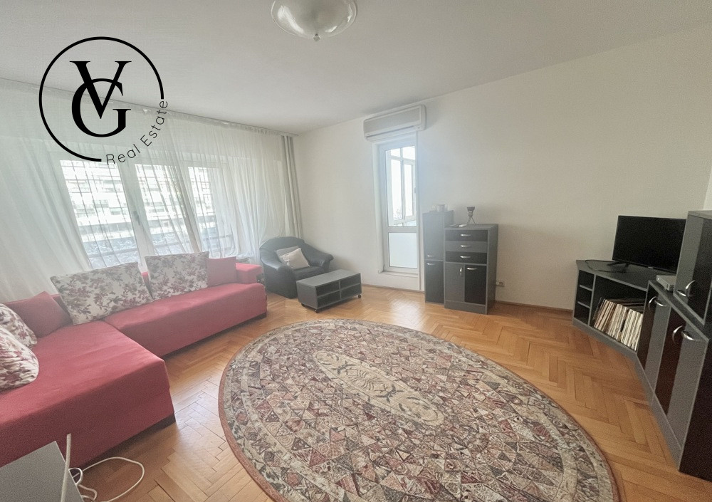 Apartament 4 camere + Loc de parcare - Piata Victoriei 