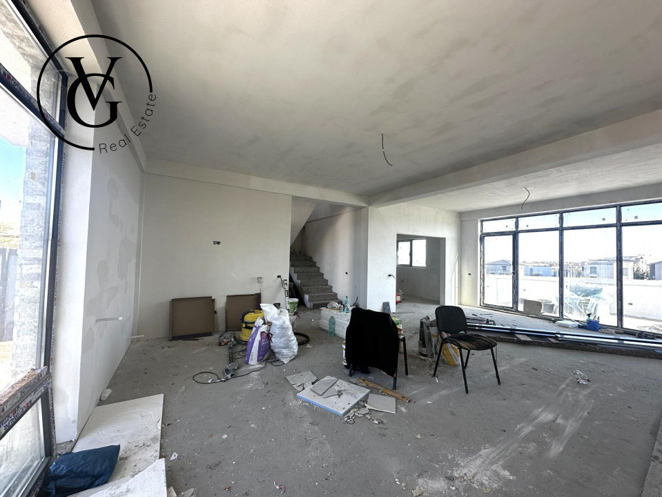 Vila P+1 cu terasa circulabila, 4 camere, vedere la lac, Ovidiu