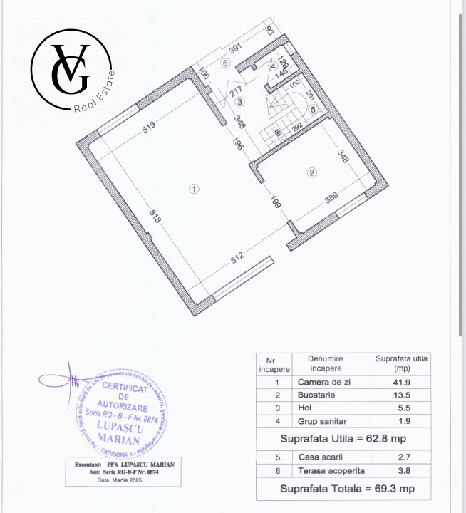 Vila P+1 cu terasa circulabila, 4 camere, vedere la lac, Ovidiu