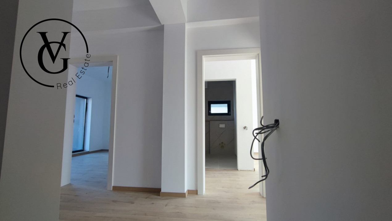 Duplex modern, 5 camere, la cheie, oras Ovidiu
