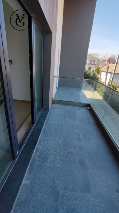 Duplex modern, 5 camere, la cheie, oras Ovidiu