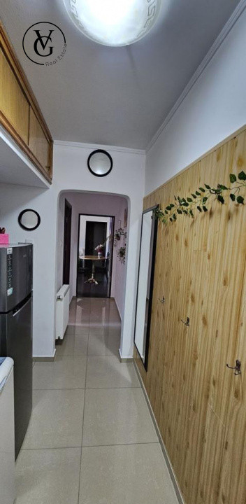 Apartament 3 camere - Casa de cultura - termen lung 