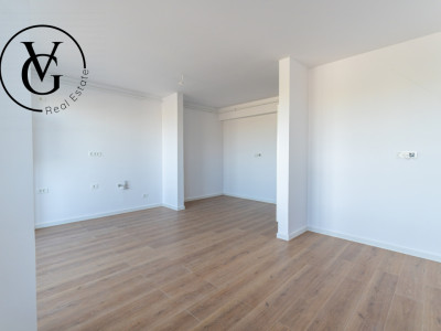 Studio - Maurer | Tomis Plus 