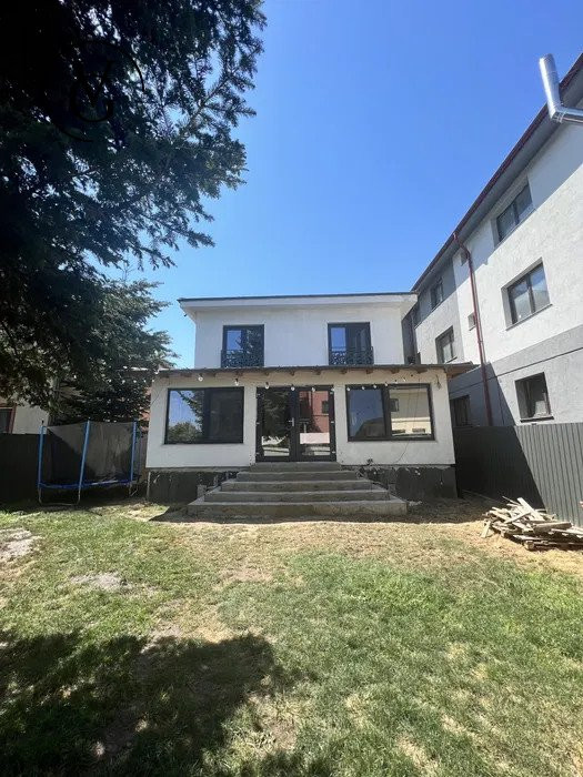 Vila generoasa , D+P+1E - Cartier Residential Ovidiu Sud
