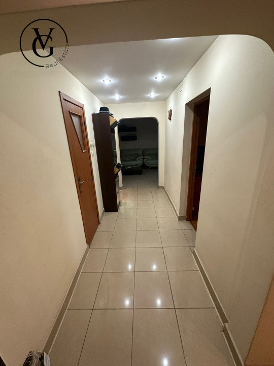 Apartament decomandat 2 camere în zona Tineretului