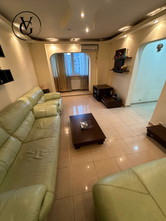 Apartament decomandat 2 camere în zona Tineretului