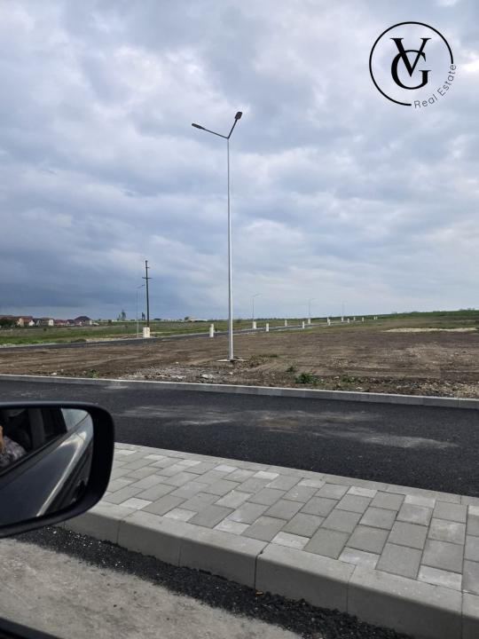 Teren intravilan varianta Ovidiu 2000mp