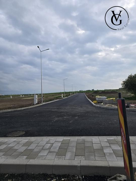 Teren intravilan varianta Ovidiu 2000mp