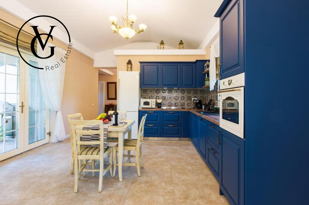 Vila ultramoderna cu piscina  Mamaia-Sat 0% comision 