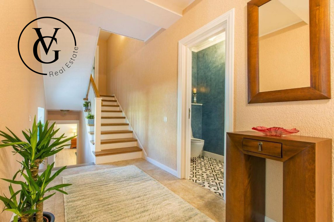 Vila ultramoderna cu piscina  Mamaia-Sat 0% comision 