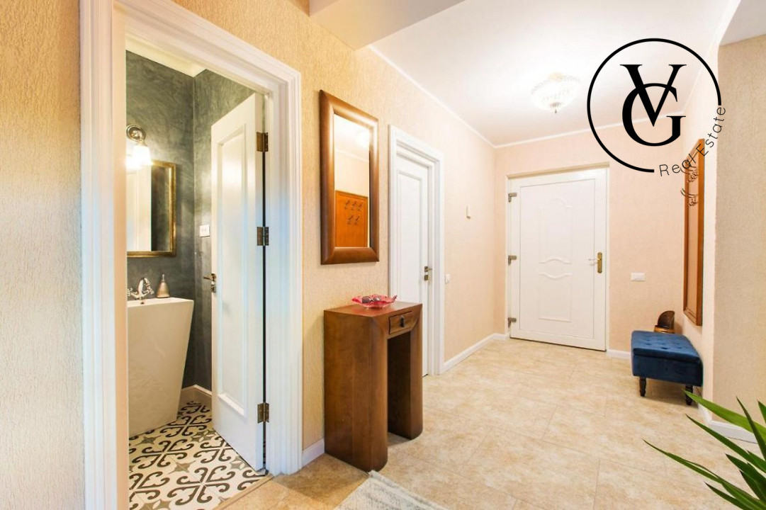 Vila ultramoderna cu piscina  Mamaia-Sat 0% comision 