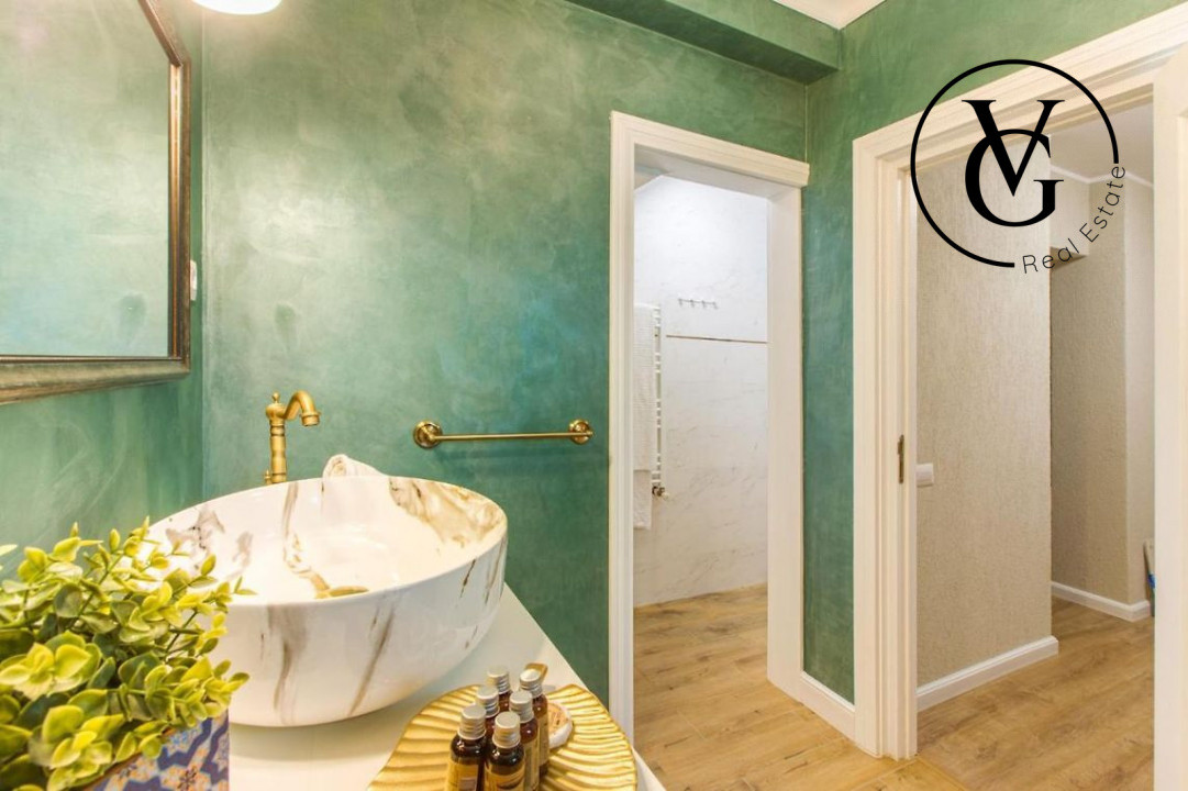 Vila ultramoderna cu piscina  Mamaia-Sat 0% comision 