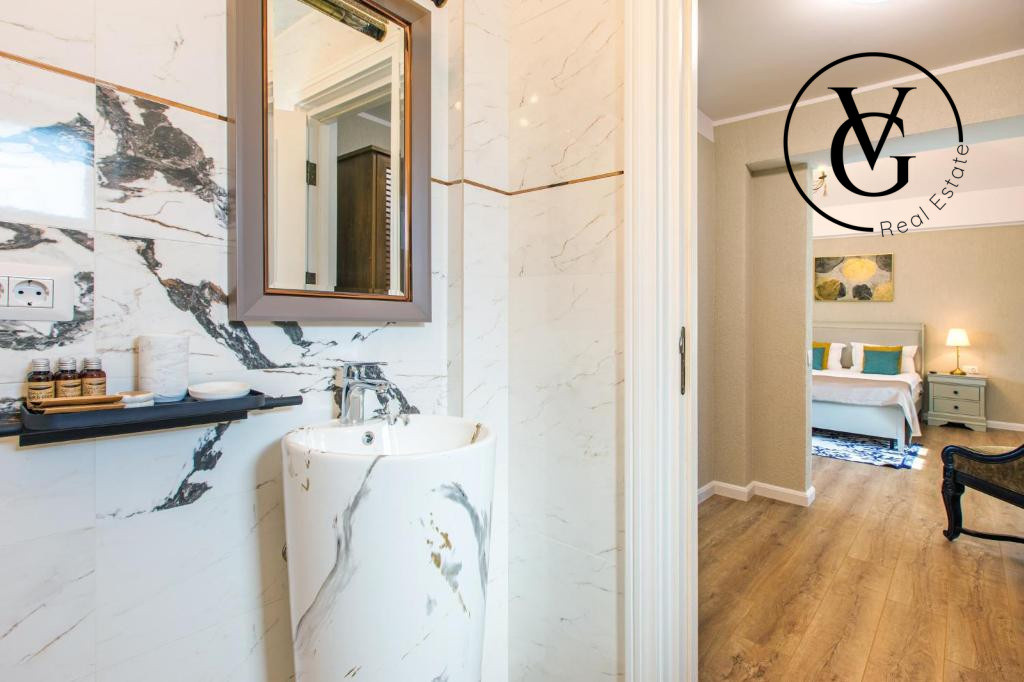 Vila ultramoderna cu piscina  Mamaia-Sat 0% comision 