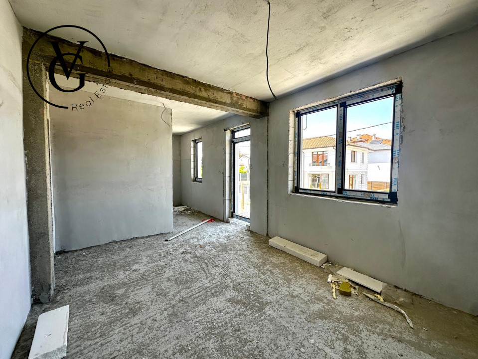 Duplex modern, 4 camere, oras Ovidiu Sud