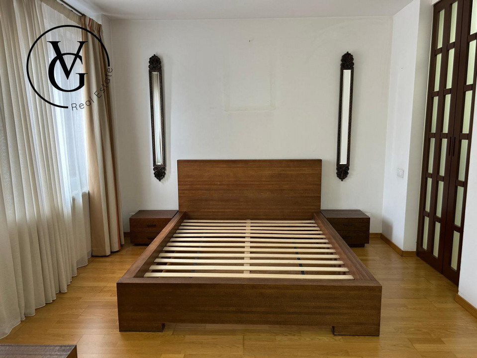 Apartament 3 camere - Zona Dacia Sector 2 -Comision 0%