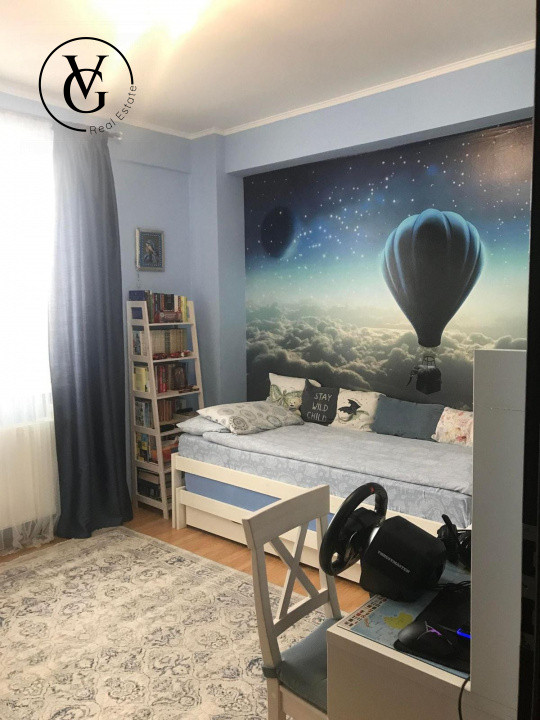 Aprtament 3 camere -garaj subteran + boxa - zona Piața Presei