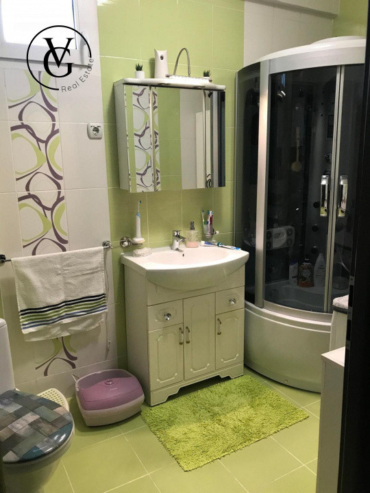 Apartament 3 camere -garaj subteran + boxa - zona Piața Presei