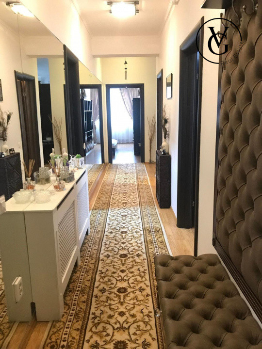 Apartament 3 camere - Loc de parcare inclus - Metrou Jiului