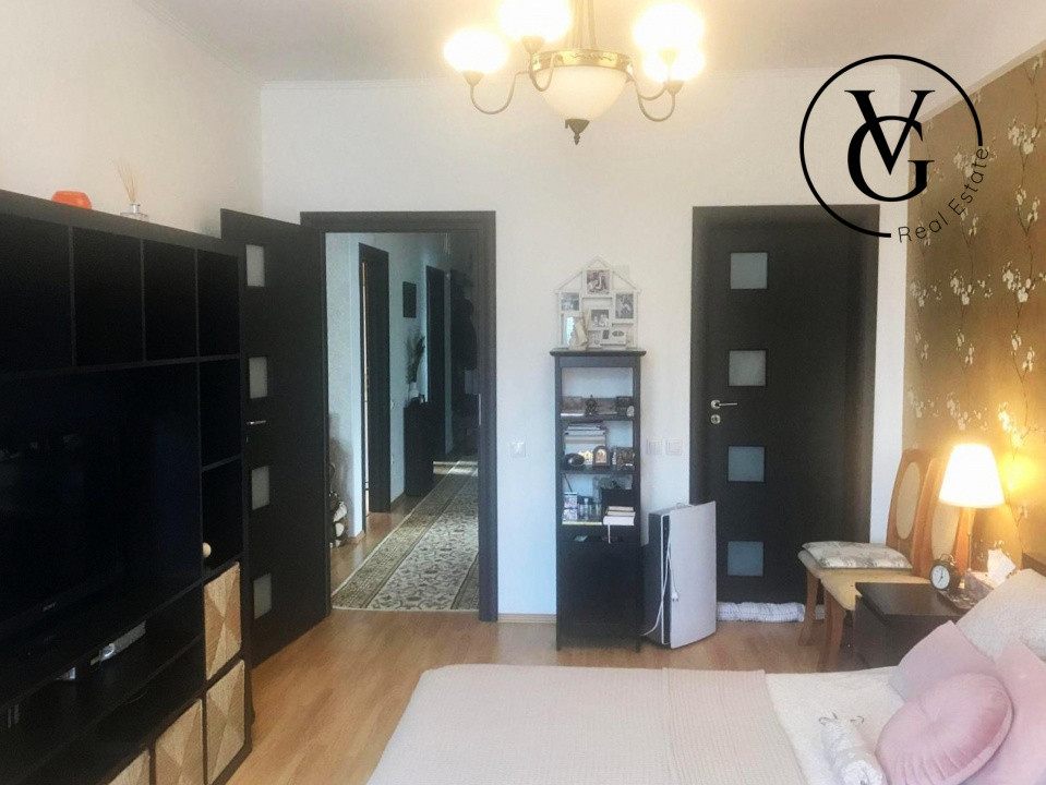 Apartament 3 camere - Loc de parcare inclus - Metrou Jiului