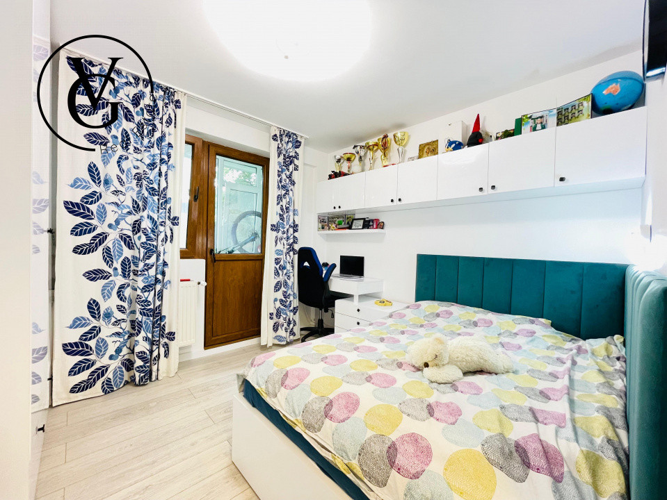 Apartament decomandat 3 camere - Piața Victoriei - Titulescu