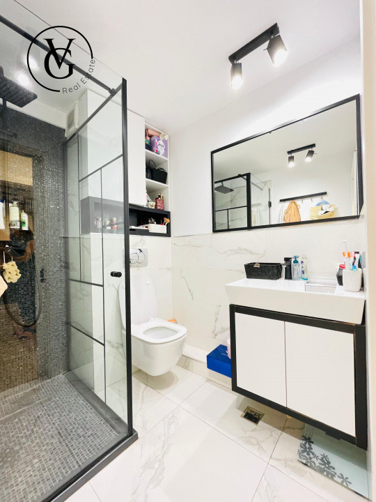Apartament decomandat 3 camere - Piața Victoriei - Titulescu