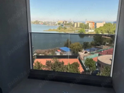 Studio lux cu vedere spre lac -  parcare subterana