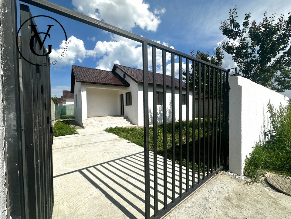 Casa la sol, 4 camere, 250mp teren, Lumina