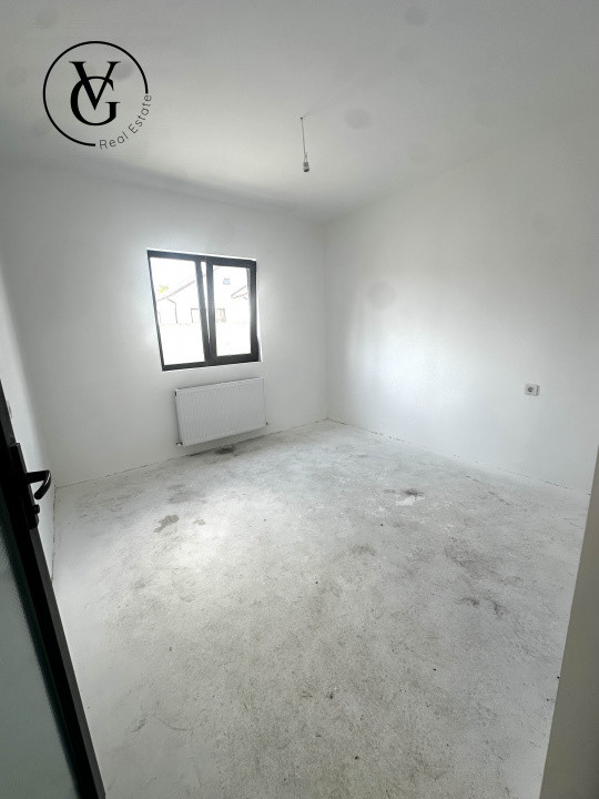 Casa la sol, 4 camere, 250mp teren, Lumina