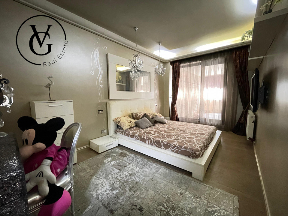 Apartament 3 camere - zona Pajura 