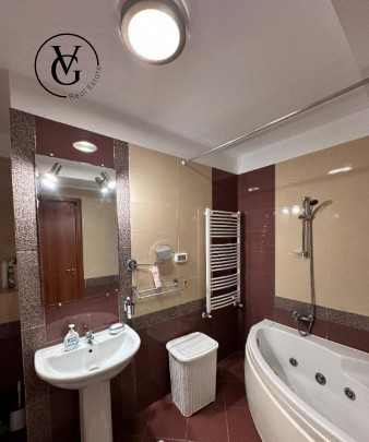 Apartament 3 camere Herastrau