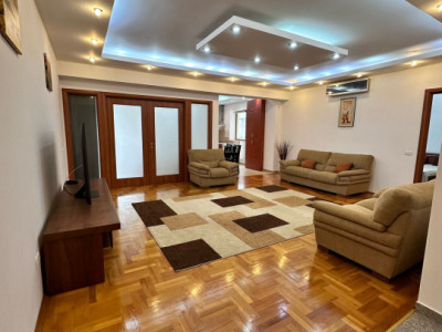 Apartament 3 camere Herastrau