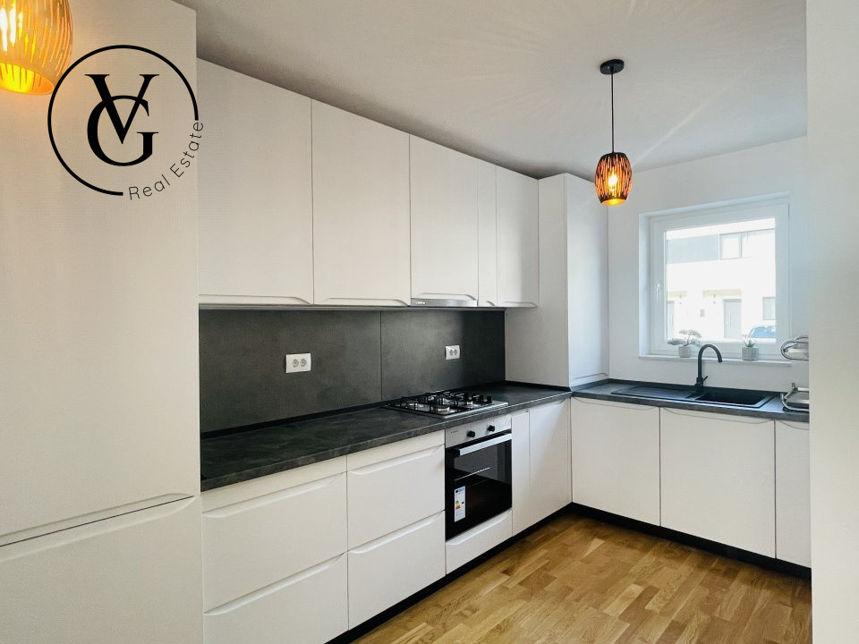 Vila Moderna 5 camere, curte si parcare - Pipera