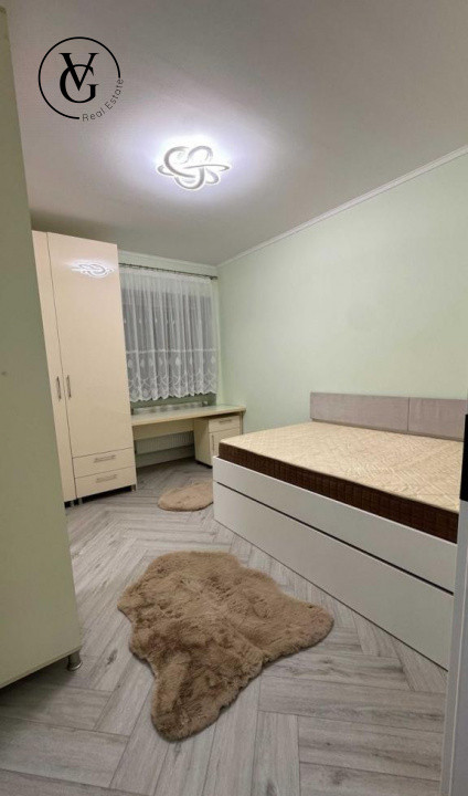 Apartament 3 camere - Militari 