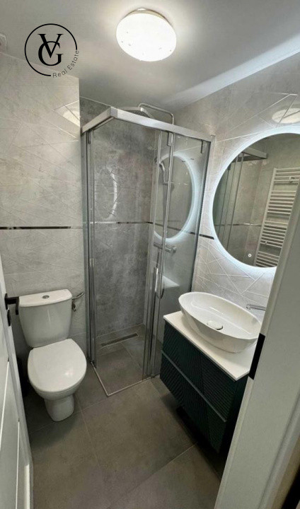 Apartament 3 camere - Militari 