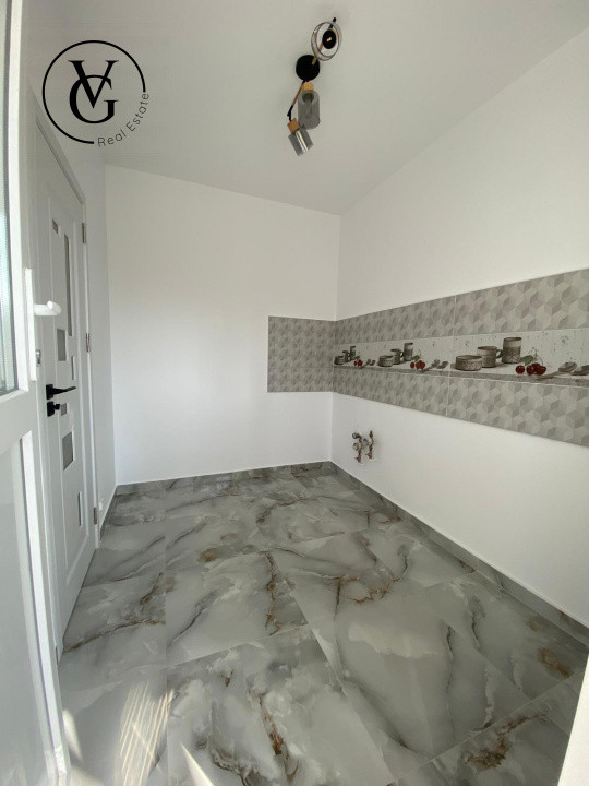 Apartament recent renovat - 2 camere - Grivița