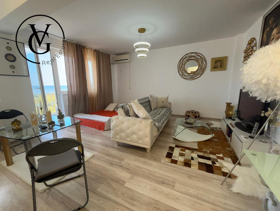 Garsoniera Mamaia Sat vedere lac