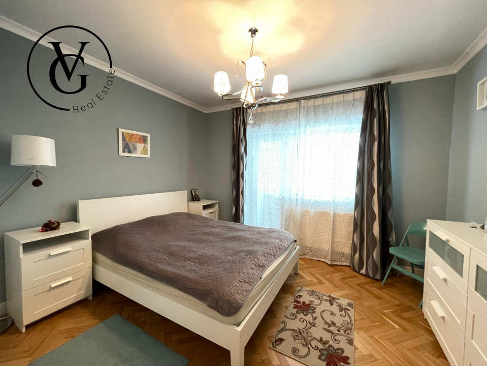 Apartament decomandat de 3 camere în zona Dorobanți