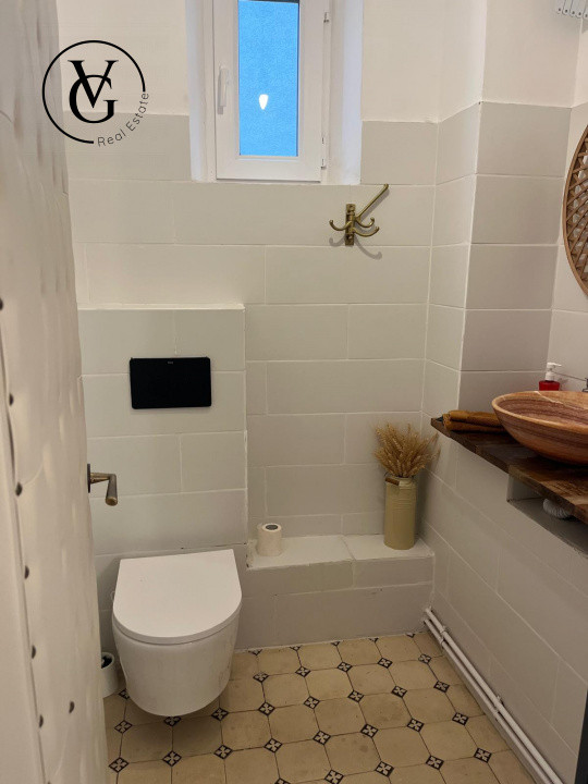 Apartament 2 camere decomandat- zona Universitate - Piata C.A. Rosetti