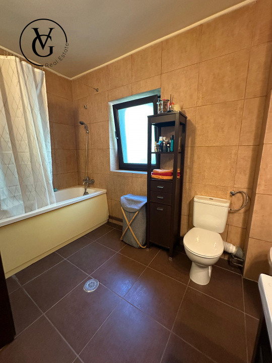 Vila de vanzare cu vedere la padure - P+1 zona Baneasa