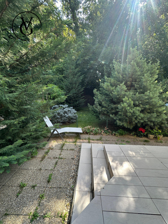 Vila de vanzare cu vedere la padure - P+1 zona Baneasa