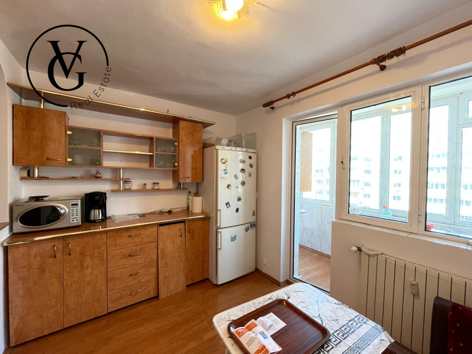 Apartament de 3 camere în zona Bucur Obor 