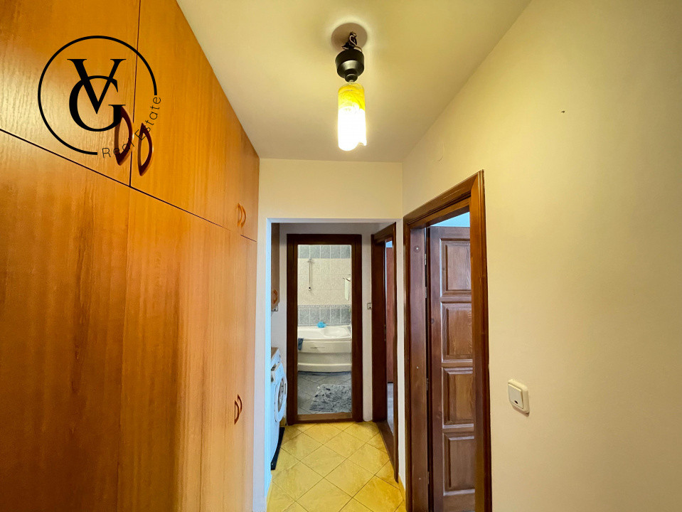 Apartament de 3 camere în zona Bucur Obor 