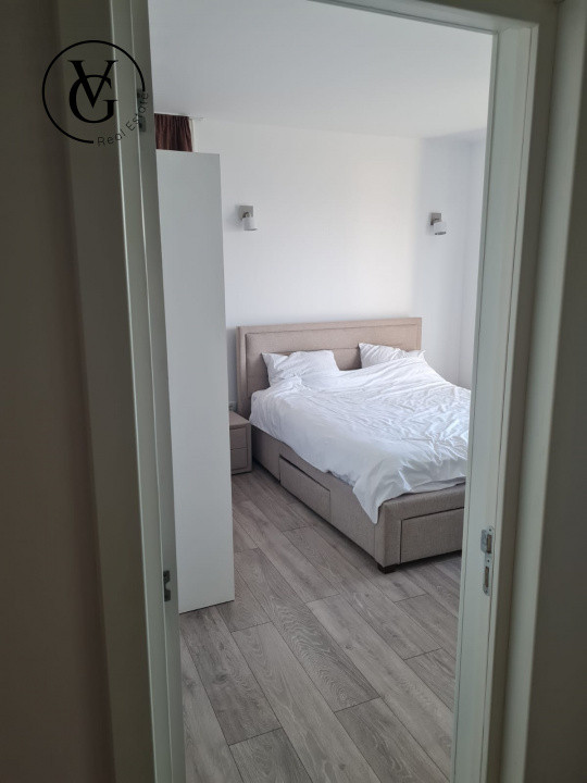 Vanzare apartament 2 camere vedere lac si mare