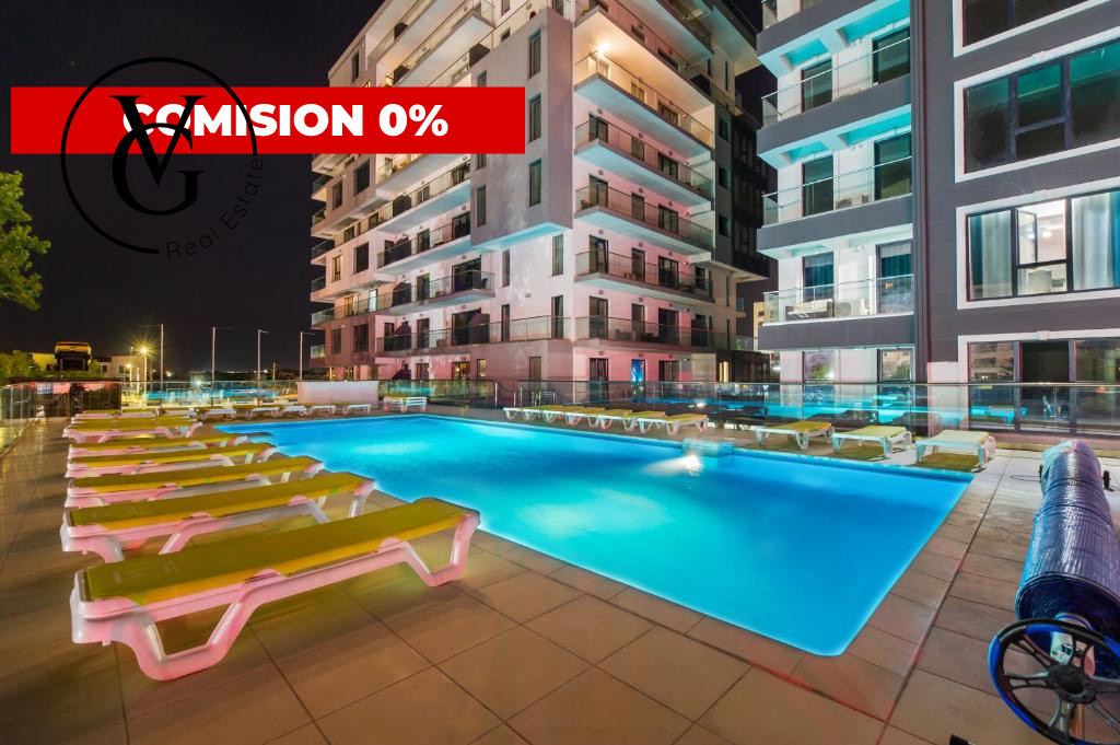 Vanzare apartament 2 camere vedere lac si mare