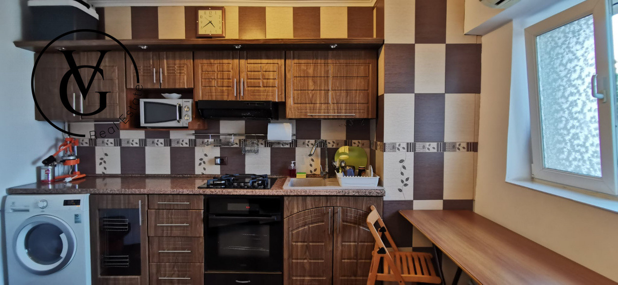 Apartament 2 comere - Zona Mosilor