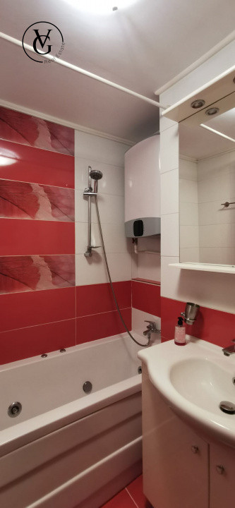 Apartament 2 comere - Zona Mosilor