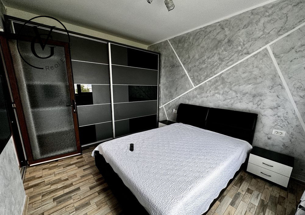 Vand apartament 2 camere Mamaia Nord - plaja Mackerel