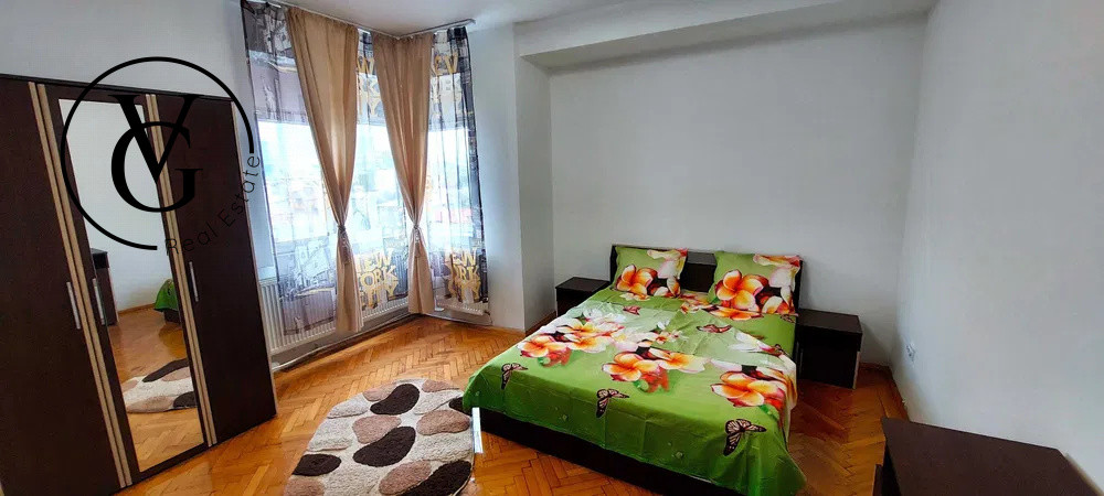 Apartament 3 camere - Universitate 