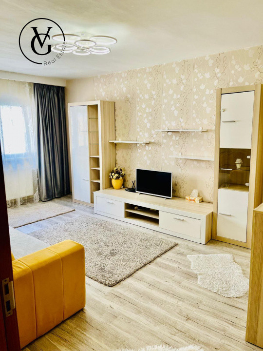 Apartament 2 camere - Zona Uverturii